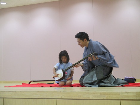 長唄を聞いてみよう 日本舞踊を見てみよう ゆり組 保育日記 おおやけこども園